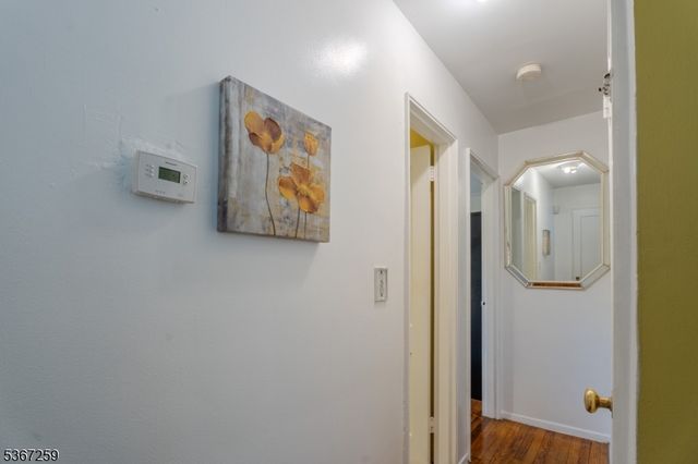 13 Independence Dr, Roselle Boro, NJ 07203