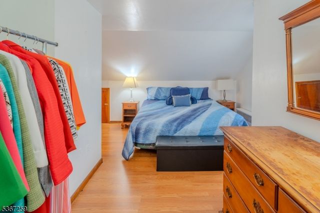 13 Independence Dr, Roselle Boro, NJ 07203