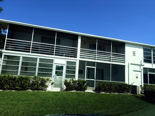 66 Harwood A, Deerfield Beach, FL 33442