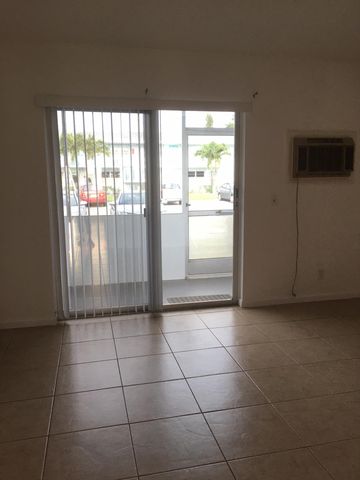 66 Harwood A, Deerfield Beach, FL 33442