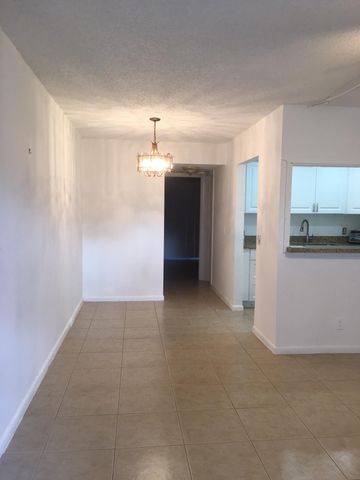 66 Harwood A, Deerfield Beach, FL 33442