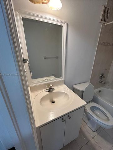 5655 NW 109th Ave 56, Doral, FL 33178