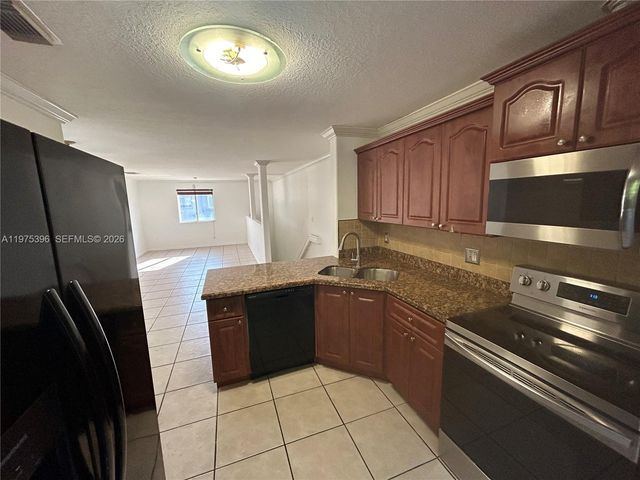 5655 NW 109th Ave 56, Doral, FL 33178