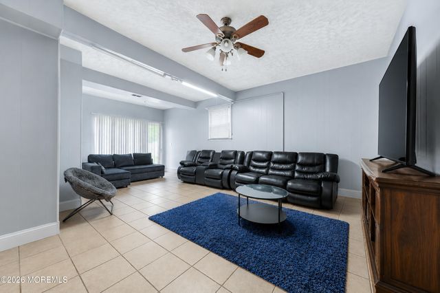 524 Lloyd Road, Matawan, NJ 07747
