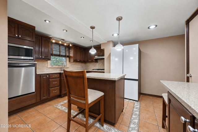 524 Lloyd Road, Matawan, NJ 07747