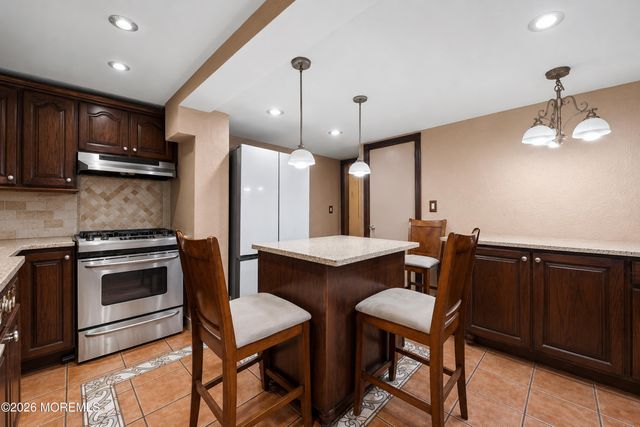524 Lloyd Road, Matawan, NJ 07747