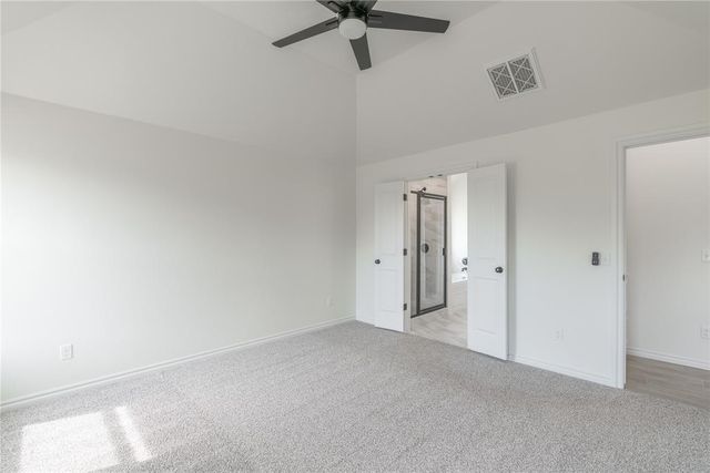 584 Hackberry Lane, Washington, OK 73093