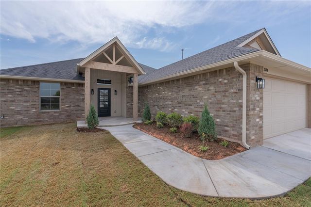 584 Hackberry Lane, Washington, OK 73093