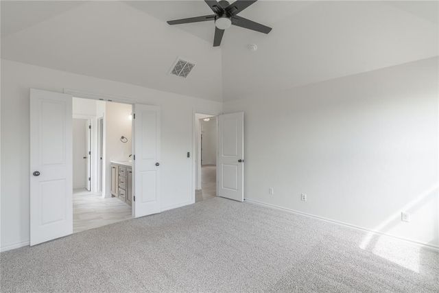 584 Hackberry Lane, Washington, OK 73093