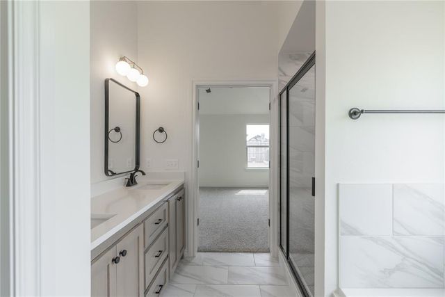 584 Hackberry Lane, Washington, OK 73093