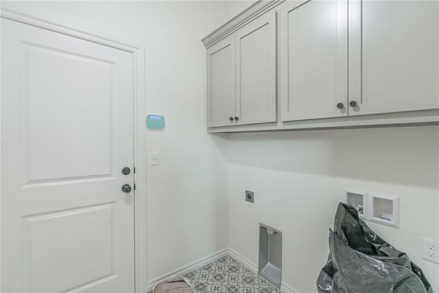 584 Hackberry Lane, Washington, OK 73093