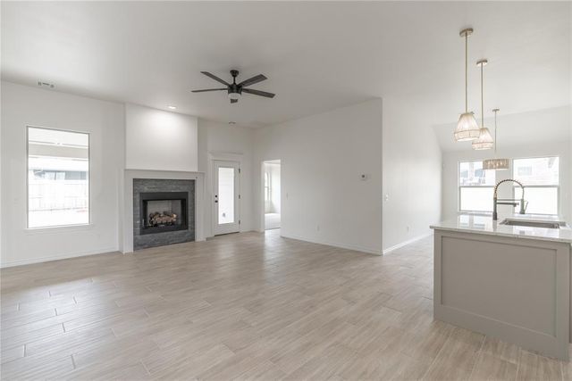 584 Hackberry Lane, Washington, OK 73093