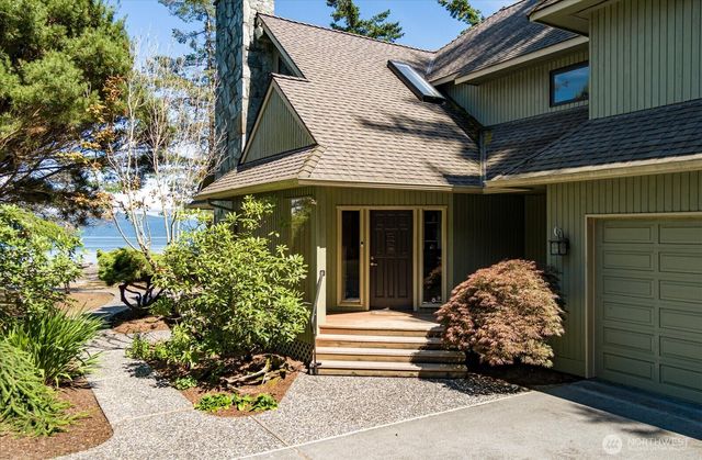 4079 Forest Lane, Anacortes, WA 98221