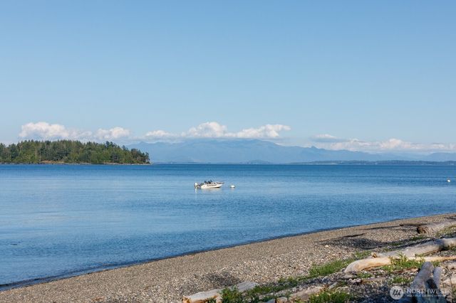 4079 Forest Lane, Anacortes, WA 98221