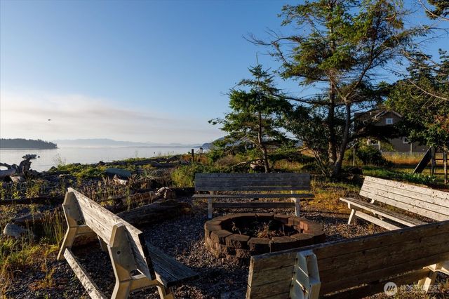 4079 Forest Lane, Anacortes, WA 98221