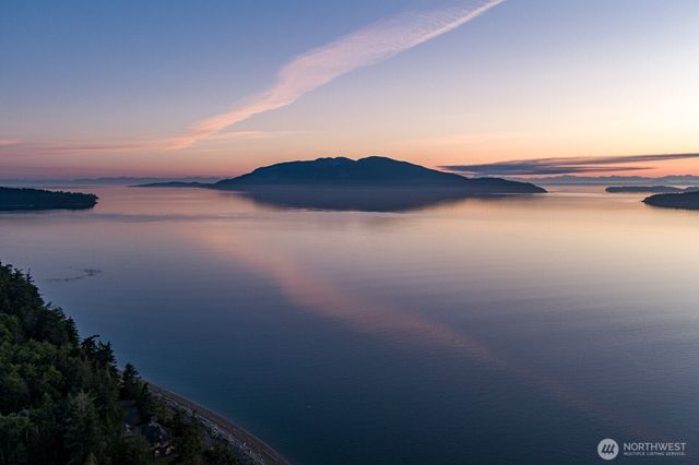 4079 Forest Lane, Anacortes, WA 98221