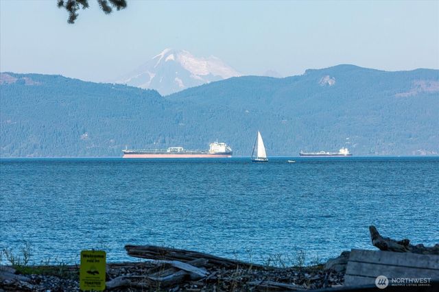 4079 Forest Lane, Anacortes, WA 98221