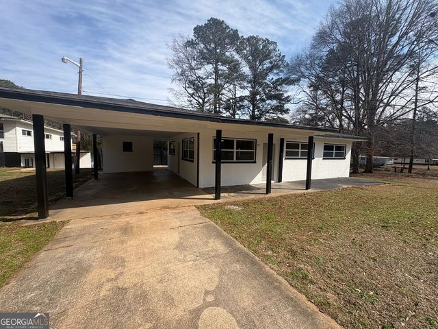 6211 Indian Trail, Thomaston, GA 30286