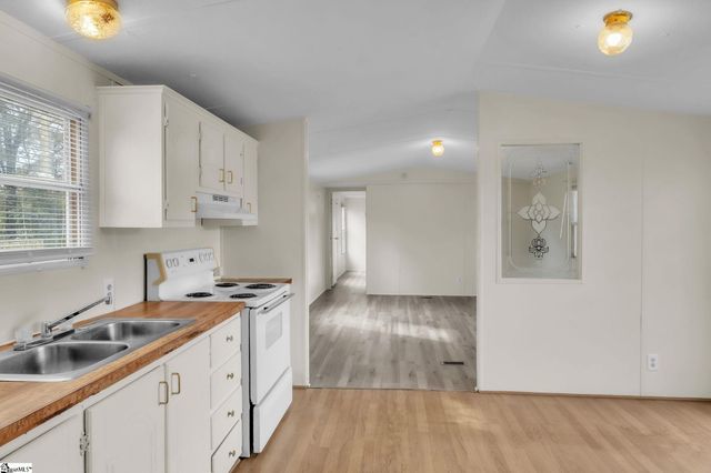 441 Spring Road, Anderson, SC 29625