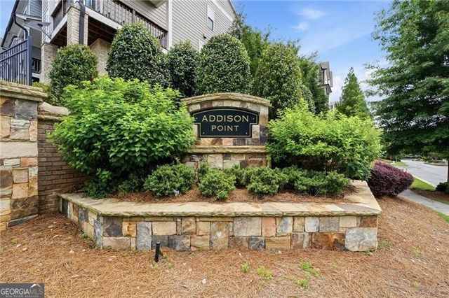 354 Hayden Circle, Woodstock, GA 30189