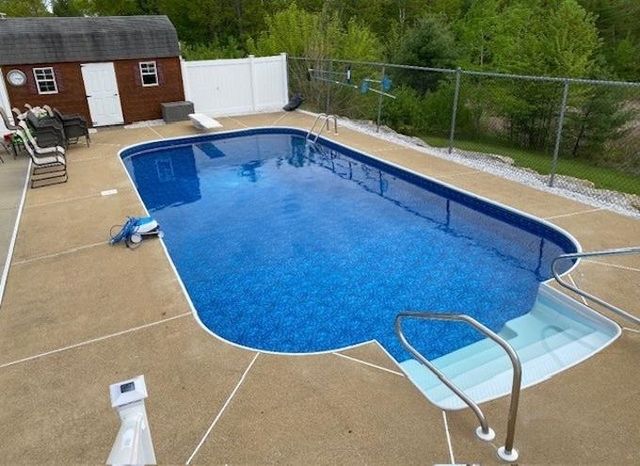 11 Barberry Street, Hooksett, NH 03106