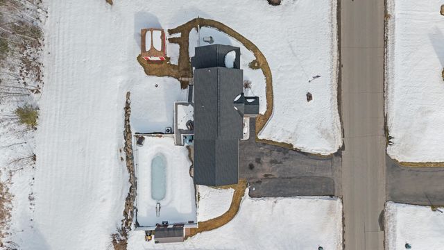 11 Barberry Street, Hooksett, NH 03106