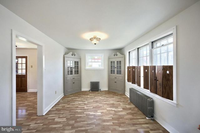 827 CHESTNUT ST, Columbia, PA 17512