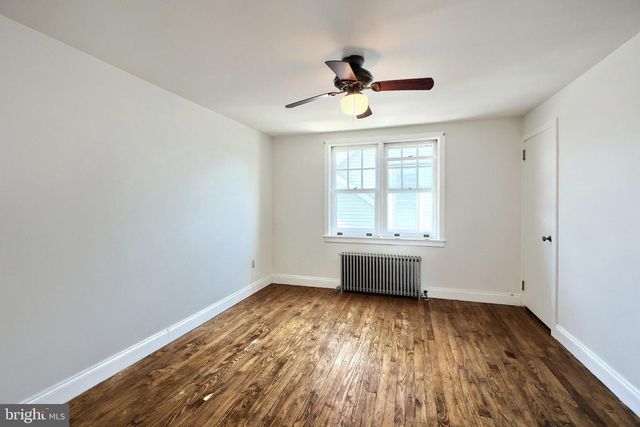 827 CHESTNUT ST, Columbia, PA 17512