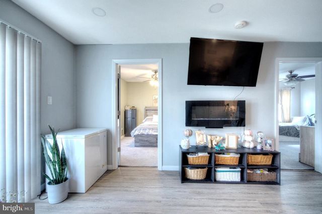 1180 TRISTRAM CIR, Mantua, NJ 08051