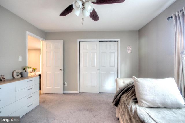 1180 TRISTRAM CIR, Mantua, NJ 08051