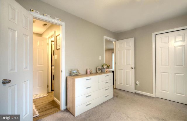 1180 TRISTRAM CIR, Mantua, NJ 08051