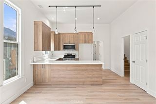 3410 W 27th Street, Los Angeles, CA 90018