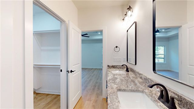 16 Burwell Drive, Bella Vista, AR 72714