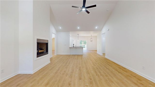 16 Burwell Drive, Bella Vista, AR 72714