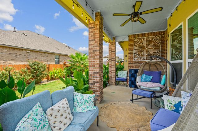 4100 Godwit DR, Pflugerville, TX 78660