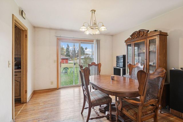 6800 68th Avenue N, Brooklyn Park, MN 55428