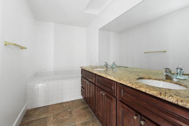 53 Pine Valley Drive, Rancho Mirage, CA 92270