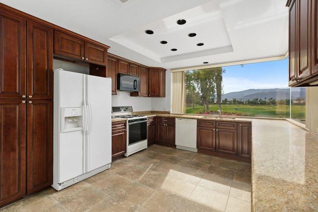 53 Pine Valley Drive, Rancho Mirage, CA 92270