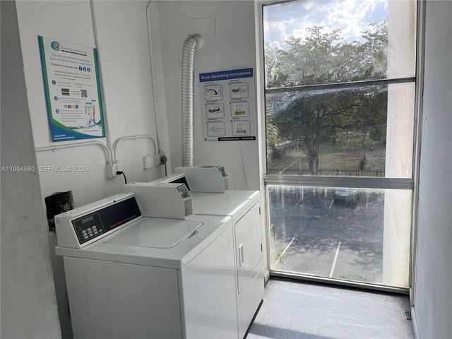 2017 NW 46th Ave A308, Lauderhill, FL 33313