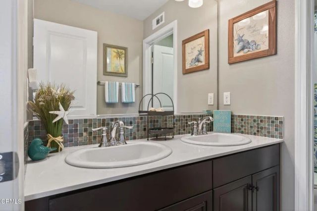 672 Xanadu Way, Oxnard, CA 93036