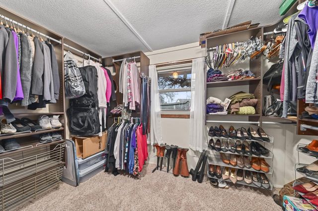 1819 W Holmes COURT, Milwaukee, WI 53221