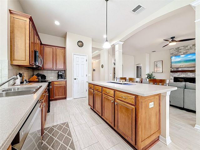 2907 NORTHFIELD DRIVE, Tarpon Springs, FL 34688