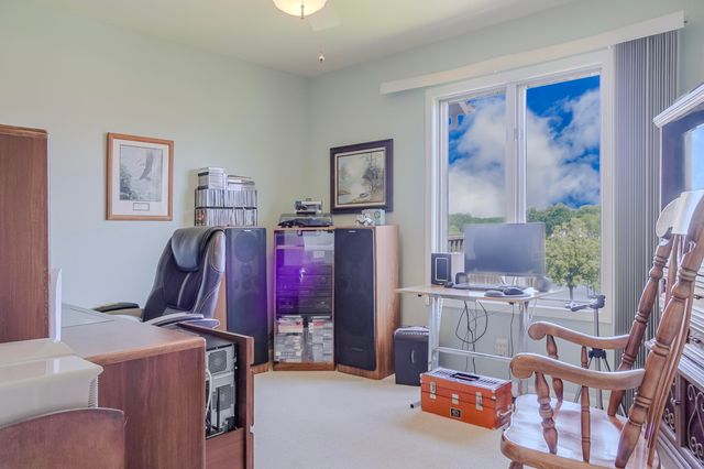 5065 Spinnaker Lane D, Crown Point, IN 46307