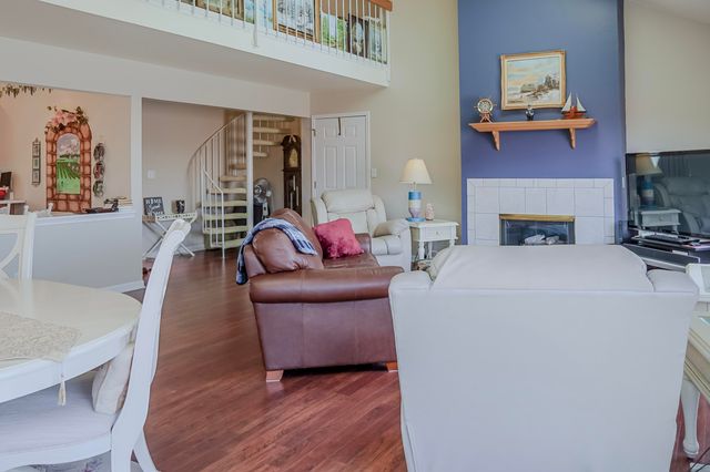 5065 Spinnaker Lane D, Crown Point, IN 46307