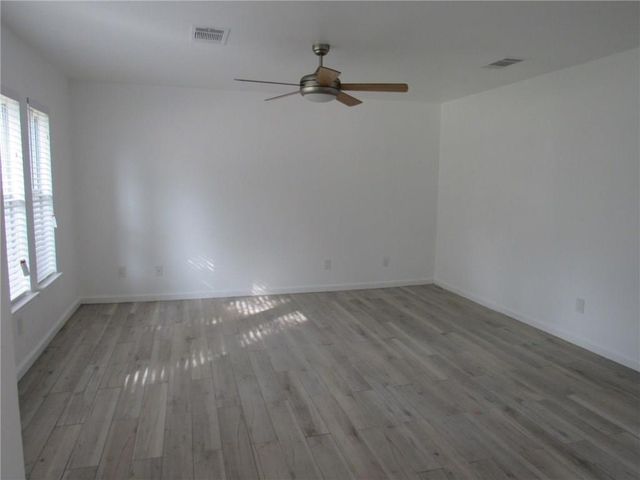 2107 Deer Creek TRL, Round Rock, TX 78665