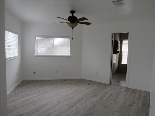 2107 Deer Creek TRL, Round Rock, TX 78665