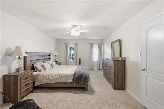 1321 Paramore DR, Virginia Beach, VA 23454
