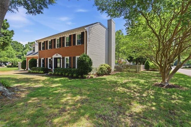 1321 Paramore DR, Virginia Beach, VA 23454