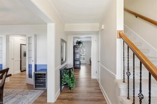 1321 Paramore DR, Virginia Beach, VA 23454