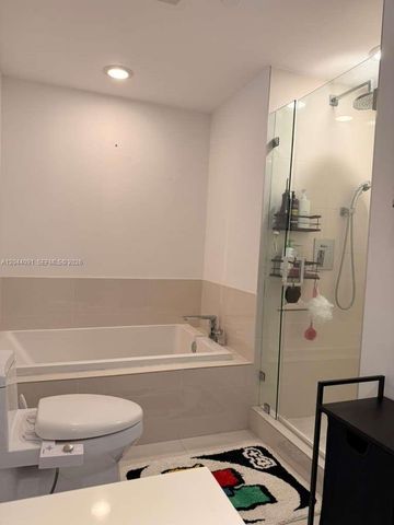 55 SW 9th St 2208, Miami, FL 33130